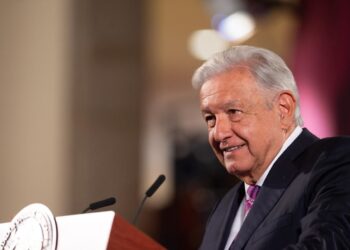 AMLO arremete contra empresarios por tema de sobrerrepresentación