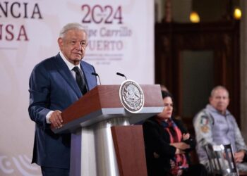 Estos son los 5 empresarios más ricos de quienes habla AMLO