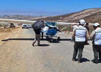 Aterriza de emergencia avioneta Cessna en Tijuana