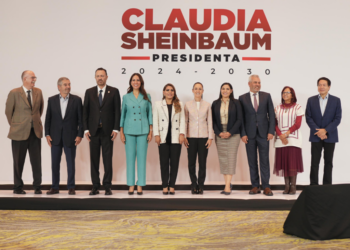 Claudia Sheinbaum se reunió con otro grupo de gobernadores, quienes presentaron proyectos prioritarios