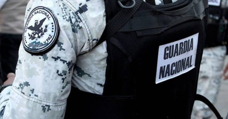 Tras ser agredidos por un grupo criminal elementos de la Guardia Nacional recuperaron una arma de cargo que les quitaron. AMEXI/FOTO: PALOMA PEREZ