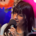 Cazzu canta "Como la flor" de Selena