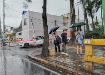 Habrá lluvias y descenso de temperaturas en 15 estados