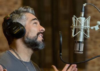 Omar Chaparro regresa a la música