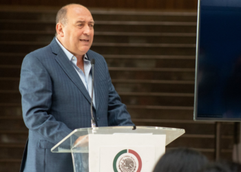 Rubén Moreira será coordinador de diputados del PRI