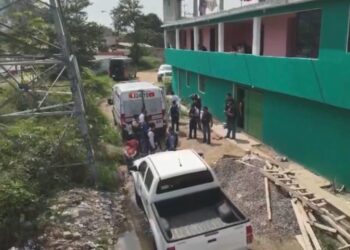 Rescatan a 41 migrantes de la India y Nepal