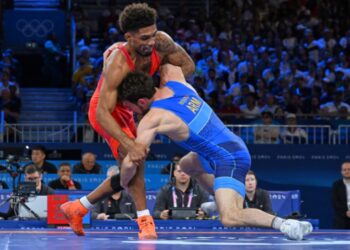 Román Bravo es eliminado en París 2024