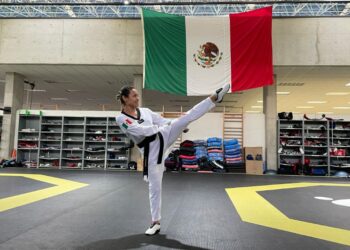 Poblana Claudia Romero es descalificada en su combate
