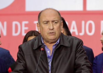 Rubén Moreira, líder de diputados del PRI, presentó un amparo contra la reforma judicial