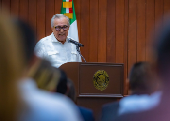 Rubén Rocha Moya, gobernador de Sinaloa, relacionado con la captura de "El Mayo" Zambada