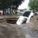 Enorme socavón «se traga» una camioneta en Ecatepec