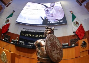 Se inicia el registro y credencialización de los senadores de la LXVI Legislatura