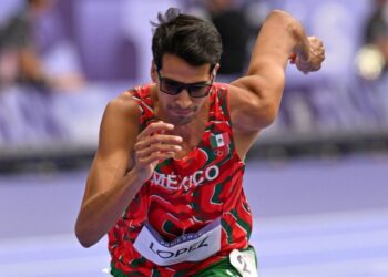 Tonatiú López, eliminado en semifinales de los 800 metros