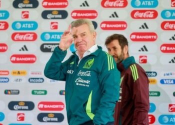 La sorpresa de Javier Aguirre es que no da ninguna sorpresa