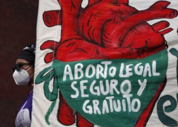 Colectivos y movimientos feministas impulsan acciones constitucionales a favor de la mujer