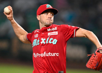 Cierran Diablos con barrida sobre Leones