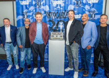 Intocable celebra 30 años de carrera