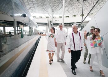 Inaugura AMLO último tramo del Tren Maya
