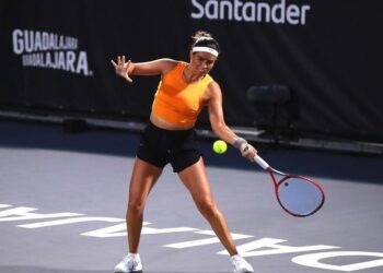 Ana Sofía intenta remontar, pero se despide del Guadalajara Open
