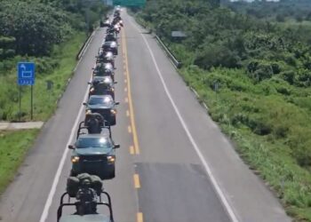Envía 600 militares a Sinaloa para reforzar la seguridad  
