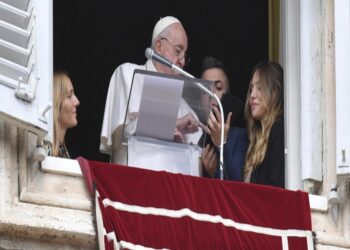 El Papa Francisco condenó enérgicamente el asesinato de Juan López.