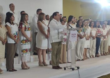 Gobernador electo de Yucatán nombra 75 funcionarios