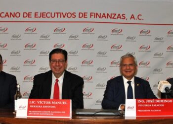 IMEF alerta crecimiento nulo o caída en 2025, primer año de Sheinbaum