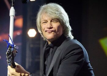Bon Jovi canta en bar de Cabo San Lucas