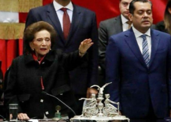 Ifigenia Martínez, presidenta de la Mesa Directiva de la Cámara de Diputados, refrenda la libre manifestación de trabajadores