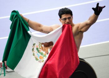 Juan Pablo Cervantes gana la medalla de oro como un rayo