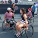 Tenista profesional vive gran reto: experimenta en silla de ruedas