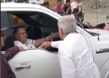 Sospecha AMLO que violencia en Sinaloa es por captura de “El Mayo”; habría que recordar a “abuelitas que regañen a mafiosos”