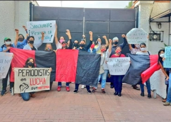 Sindicalizados del Sutnotimex en huelga en sede alterna de Notimex en la calle de África. AMEXI/Foto/Érika González