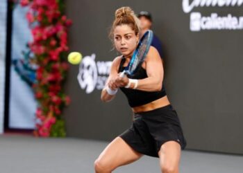 Renata Zarazúa se estrena con triunfo y avanza en Guadalajara