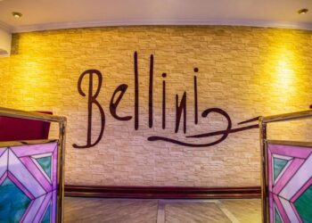Bellini: el icónico restaurante giratorio celebra 30 años de existencia