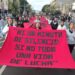 Miles de estudiantes encabezados por integrantes del Comité del 68 se manifestaron en la CDMX para conmemorar la matanza del 2 de octubre en Tlatelolco. / AMEXI / FOTO: Gabriela Candete