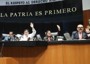 9 oct.- Aprueban en el Senado convocatoria para renovar presidencia de la CNDH. /AMEXI /FOTO: Senado de la República.