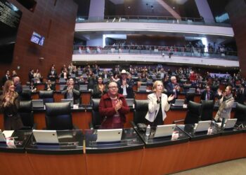 9 oct.- Blindaje del salario mínimo en el Senado. /AMEXI /FOTO: Senado de la República.