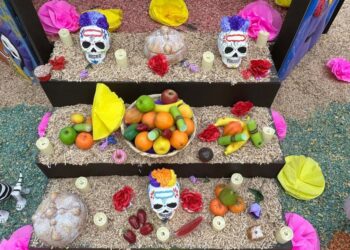 Día de Muertos: inflación pega a tradición; encarece altar, pan de muerto y fiesta de Halloween