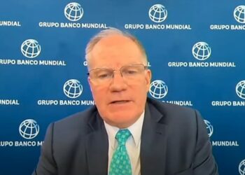 Banco Mundial recibe a Sheinbaum con recortes al crecimiento