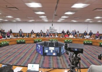 Comisión de Puntos Constitucionales aprueba la iniciativa en materia de inimpugnabilidad