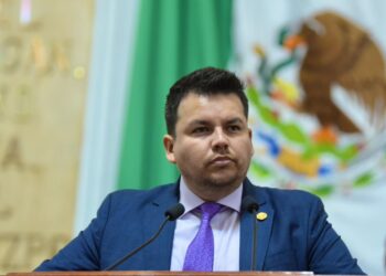 15 oct.- El diputado del PAN en el Congreso CDMX, Raúl Torres Guerrero. Restaurar escuelas públicas. /AMEXI. /FOTO: PAN.