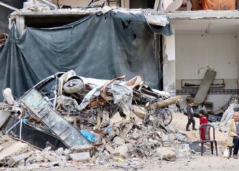 Norte de Gaza “huele a muerte”