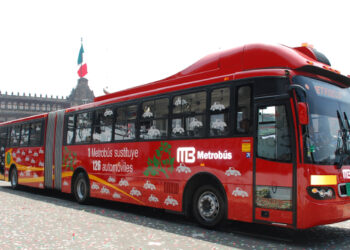 Estudiantes  pueden ser excluidos del pago del transporte público