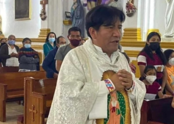 El padre Marcelo Pérez asesinado luego de oficiar misa en barrio barrio Cuxtitali, de San Cristóbal de Las Casas