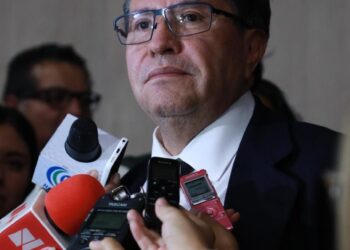 Reconoce Monreal contradicciones en reforma judicial
