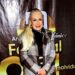 Laura Zapata reza por la salud de Ernestina sodi