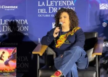 Lucero Mijares en "La leyenda del dragón"