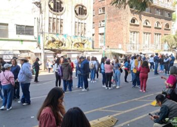Trabajadores del PJ-CDMX realizan paro y cierran Niños Héroes