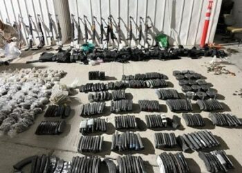 Vinculan a proceso a detenidos con armamento de uso militar